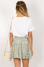 Load image into Gallery viewer, High waist ruffled floral skirt printed beach A-line skirt
