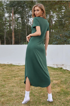 Load image into Gallery viewer, Women&#39;s Casual Loose Pocket Long Dress Short Sleeve Split Maxi Dresses
