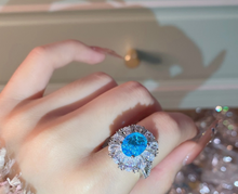 Load image into Gallery viewer, Blue Zircon Flower Ring
