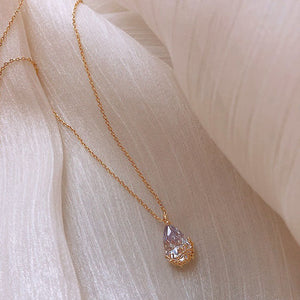 Necklace female clavicle chain simple rose gold