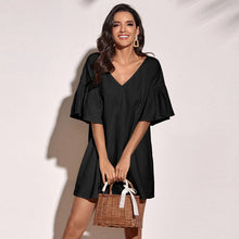 Load image into Gallery viewer, V-neck short skirt holiday style loose cotton dress
